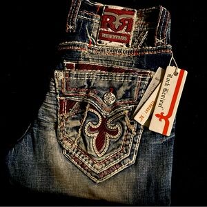 NWT! Men’s Rock Revival “WATERFALL” Straight size 31”x31 1/2”
